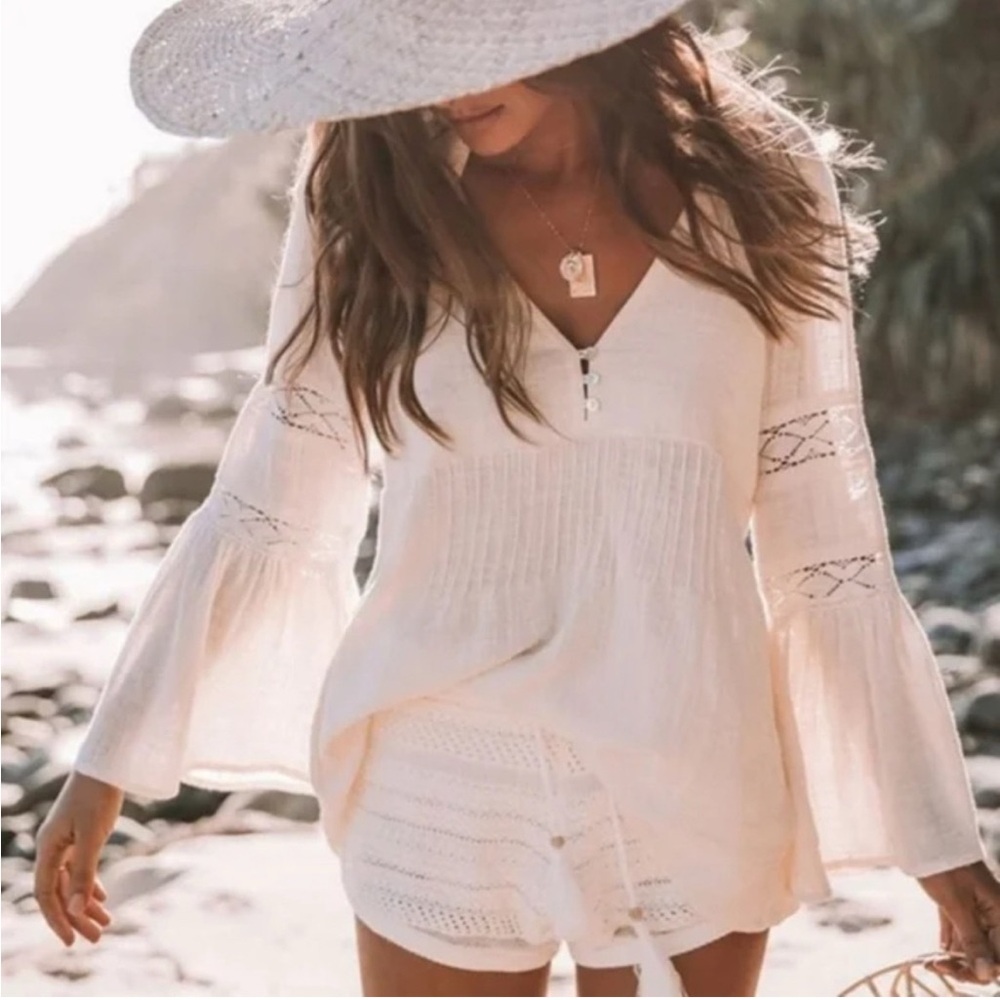 Boho Cream V-Neck Crochet Tunic Top